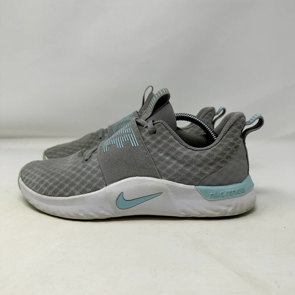 Nike Shoes - Nike Renew In-Season TR